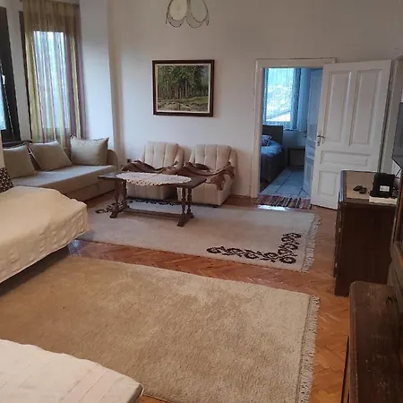 Apartment Issy *