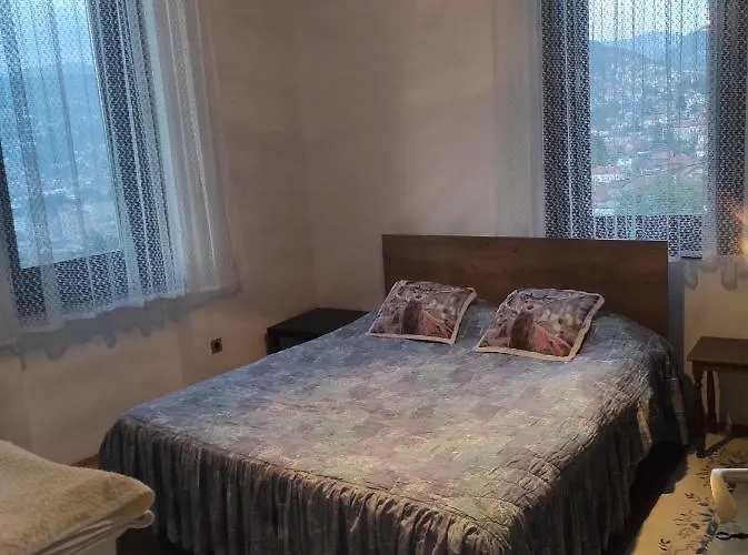 Issy Appartement Sarajevo